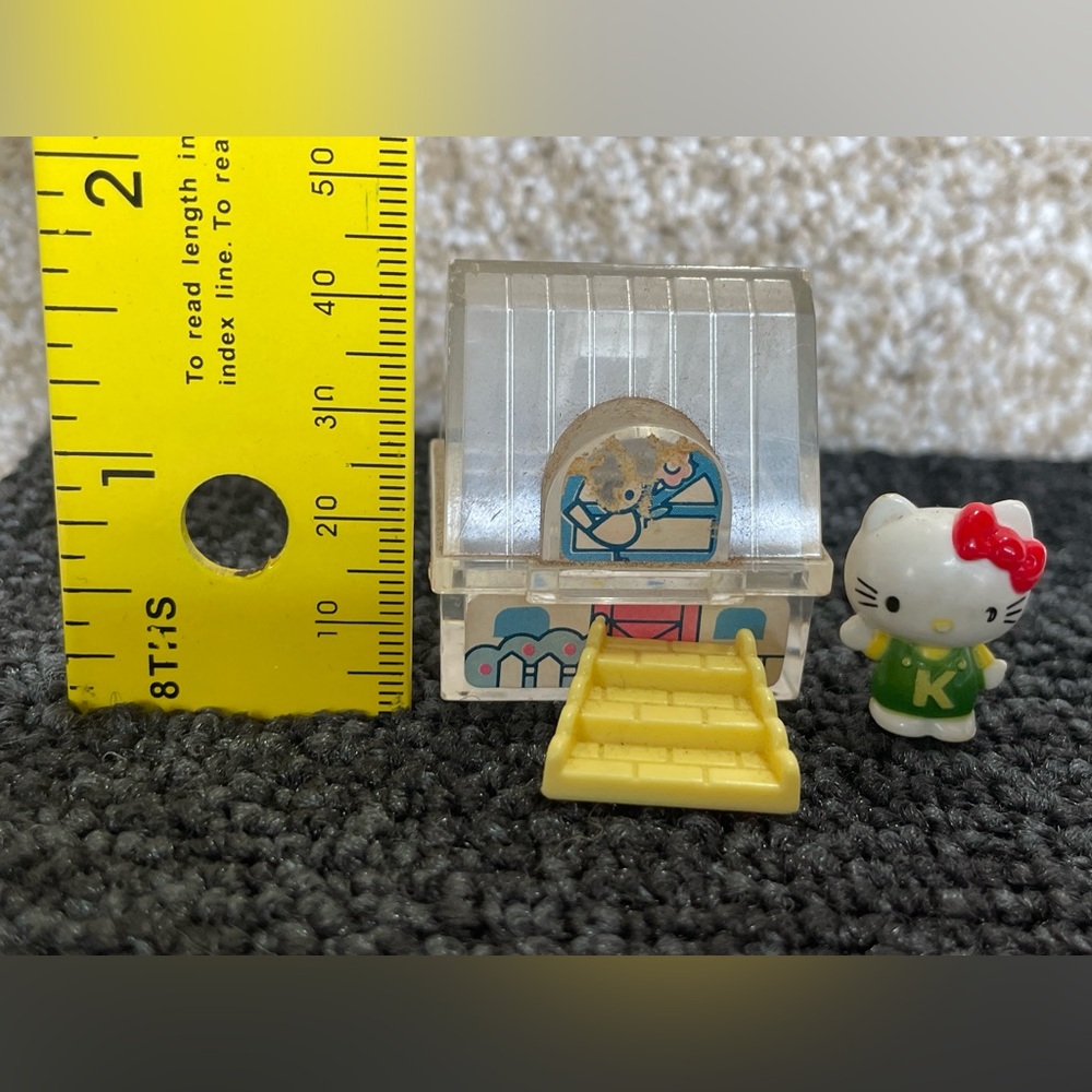 Hello Kitty Miniature Set - Picture 10 of 11